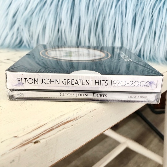 Elton John, 2010, RARE, 3 CD Set, Greatest Hits 1970 - 2002 & Duets, NEW, Sealed - Picture 3 of 8